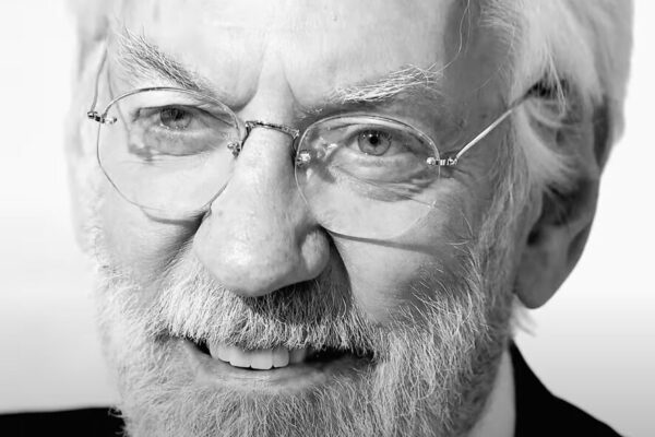 best male actor voices ever Donald Sutherland